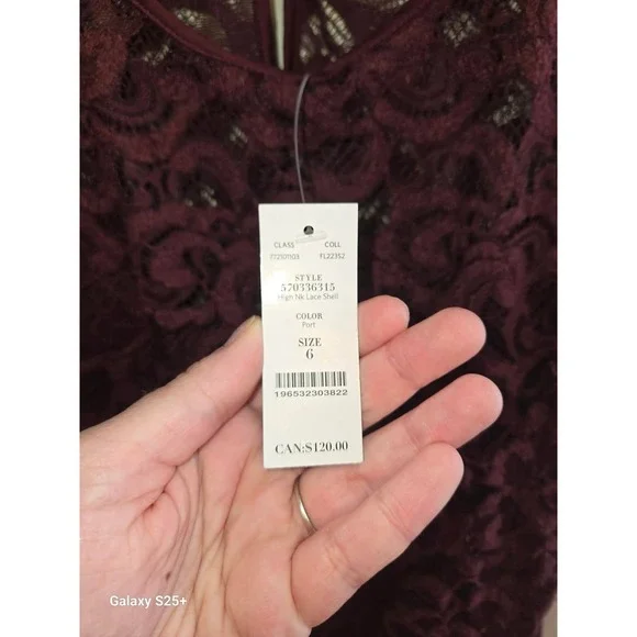 White House Black Market Lace Shell Top Womens 6 Burgundy NWT Flutter Sleeve - Picture 4 of 4